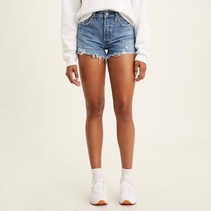 Levi’s 501 Cutoff Shorts, Size 24 Size 00, Tinted Denim Medium Wash